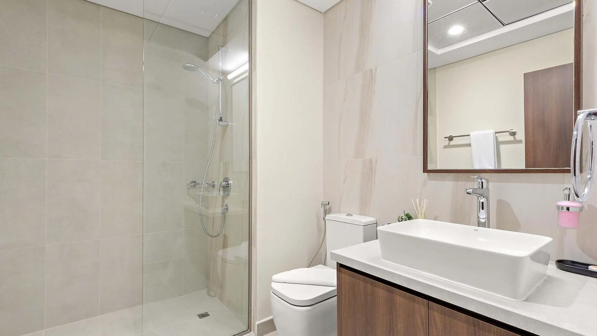 Appartamento Silkhaus Premium 1Bdr Minutes Walk To Reem Beach Abu Dhabi Emirati Arabi Uniti